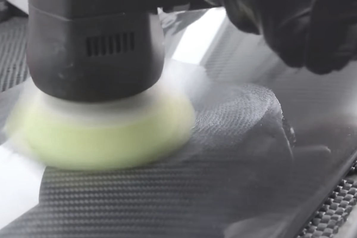 How to polish carbon fiber car panels