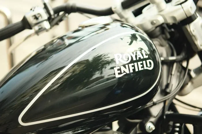 R25 Price in India 2024 Full Review and Cost Details
